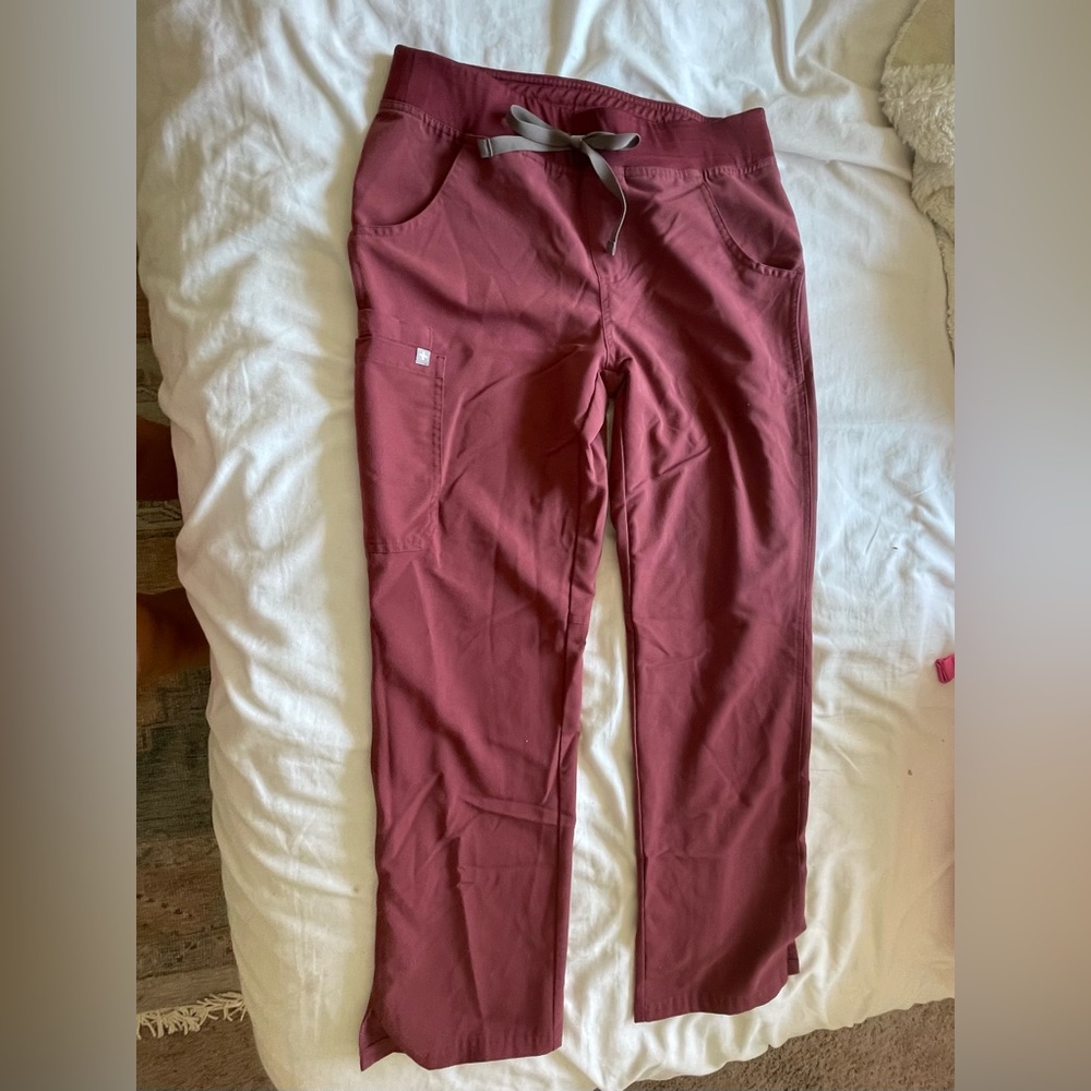 FIGS Kade Cargo Scrubs - Dark Cherry (Small)